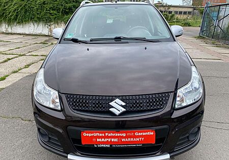 Suzuki SX4 Club / 1 Jahres Garantie / 1 Vorbesitzer / 4 x 4