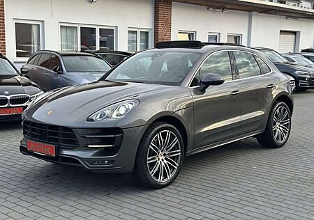 Porsche Macan TURBO LUFTFEDERUNG PANO ACC KEYLESS PASM 21 ZOLL T
