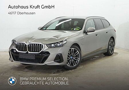 BMW 530 e Touring M SPORT+PANO+AHK+KAMERA+B&W SOUND