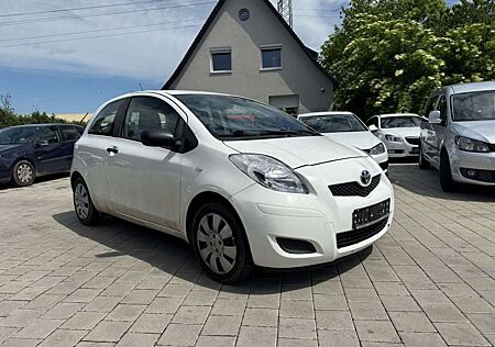 Toyota Yaris Cool