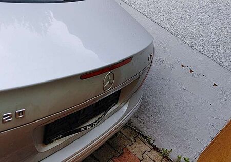 Mercedes-Benz E 220 CDI Automatik Elegance DPF