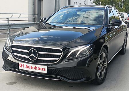 Mercedes-Benz E 220 d AVANTG.LED/LEDER/TOTW/CARPLAY/AMBIE/E-KLAPPE/AHK