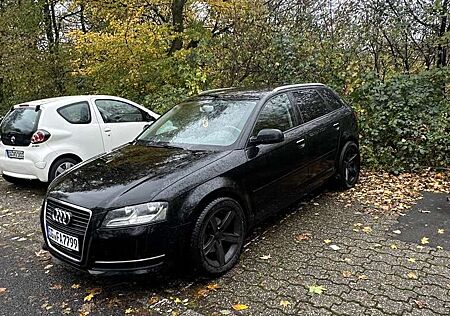 Audi A3 2.0 TDI Sportback DPF S tronic Ambition