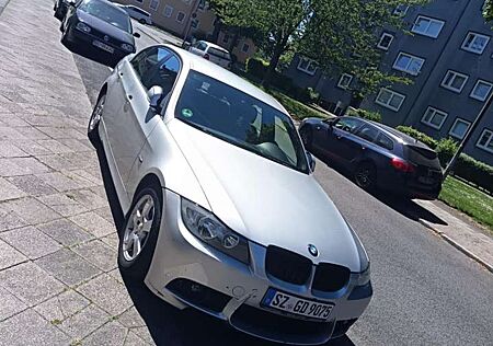 BMW 318i 318 Edition Lifestyle