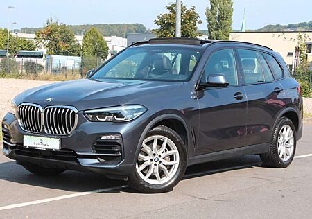 BMW X5 xDrive 30 d Live Coc. H&K 19" Pano 360° PAP