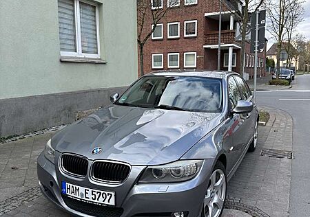 BMW 320i 320