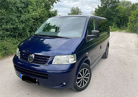 VW T5 Multivan Volkswagen 2,5 TDI Startline, SHZ, Standh., Camper, scheckh.