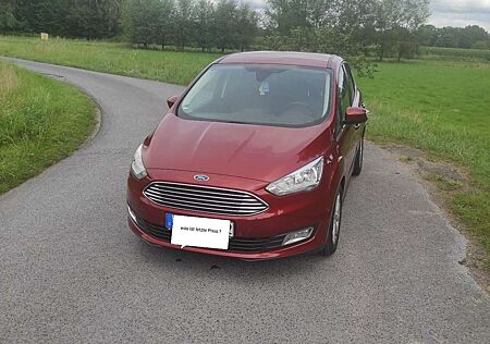 Ford C-Max Titanium