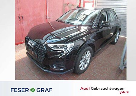 Audi Q3 advanced 40 TFSI quattro Navi LED Optik Schwarz