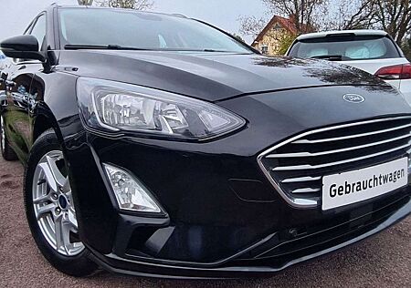 Ford Focus Turnier NAVI/KAMERA V+H/SHZ/LRH/Selbstle