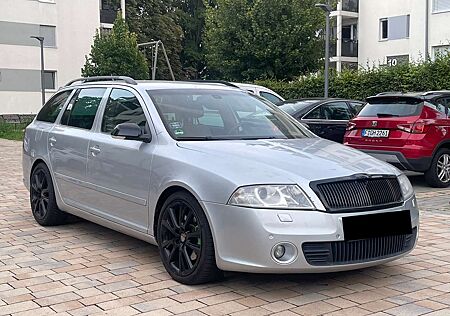 Skoda Octavia Combi 2.0 TDI DPF RS