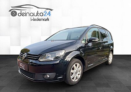 VW Touran Volkswagen Comfortline DSG + Navi + SHZ + Klima