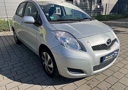 Toyota Yaris Sol/ Getriebe Gänge hängen ist Fahrbereit