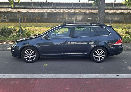 VW Golf Variant Volkswagen 170ps / TEMP/PANO / TÜV NEU / UNFALLFREI / CAR PL