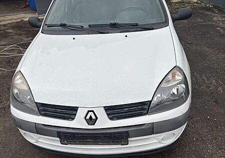 Renault Clio 3-Türer 1.2 Campus