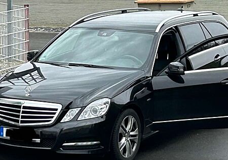 Mercedes-Benz E 200 E+200+T+CGI+BlueEFFICIENCY+Automatik+Avantgarde