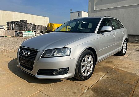 Audi A3 1.8 Ambiente/LEDER/ALU/SHZ/TEMPOMAT