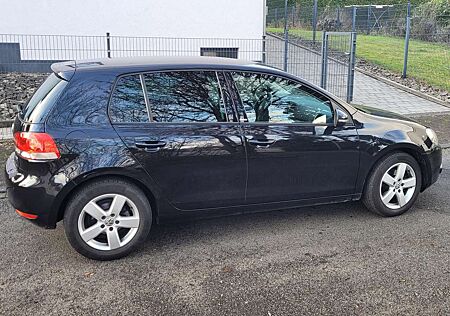 VW Golf Volkswagen VI Diesel 5-Türer 1.6 TDI DPF DSG Highline