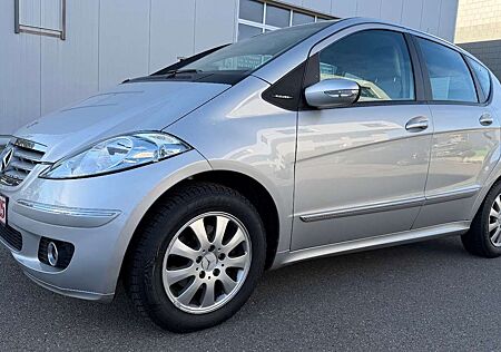 Mercedes-Benz A 150 AUTOMATIK TÜV,KLIMA,WENIG-KM 140.000KM