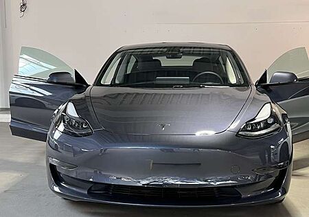 Tesla Model 3 Langstreckenbatt. Allradantrieb Dual Motor