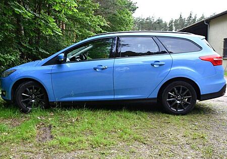 Ford Focus Turnier 1.0 EcoBoost Start-Stopp-System Busi