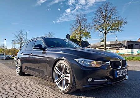 BMW 318 d Touring Sport Line*Kamera*Leder*Pano*AHK