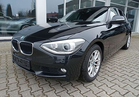 BMW 118 i 5Lim. Navi, Xenon, PDC, Sitzheiz., 8-Fach