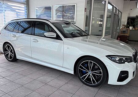 BMW 320 d Aut. M Sport KAMERA M Leuchten Unfallfrei