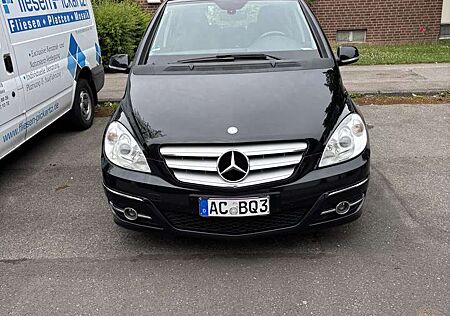 Mercedes-Benz B 180 CDI (245.207)