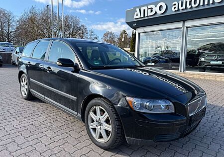 Volvo V50 Kombi 2.0 D Kinetic*EXPORT ODER HÄNDLER*