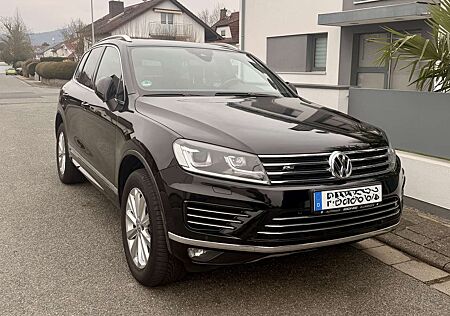 VW Touareg Volkswagen 3.0 V6 TDI R Line