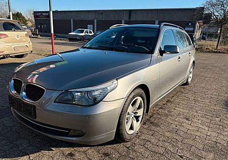 BMW 520 i Touring+Xenon+Sitzheizung+AHK+