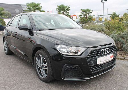 Audi A1 Sportback, 1.Hand, PDC, Tempomat, Navi