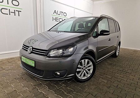 VW Touran Volkswagen 1,4 TSI Highline, Kamera, ergoActive Sitz