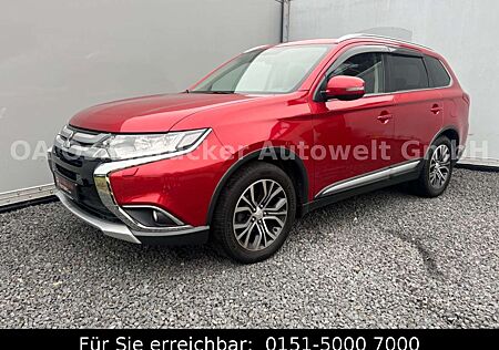 Mitsubishi Outlander 4WD*2.2DI-D*150PS*7-Sitzer*Kamera*AHK*