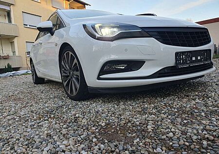 Opel Astra 1.6 BiTurbo D Start/Stop Sports Tourer Ultimate