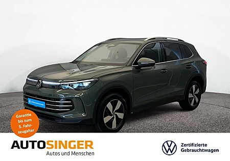 VW Tiguan Volkswagen Elegance 2,0 TDI DSG 4M *PANO*NAV*AHK*ACC