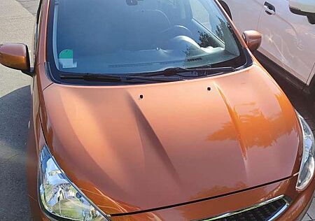 Mitsubishi Space Star Intro Edition+
