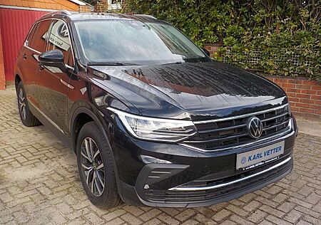 VW Tiguan Volkswagen DSG AHK Navi ACC