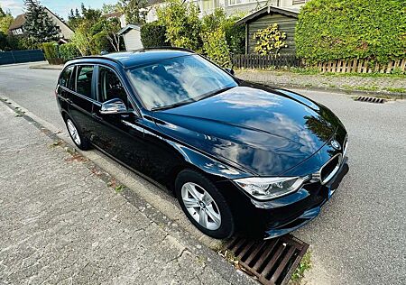 BMW 320d 320 Touring Aut.