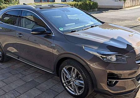 Kia XCeed 1.6 CRDi DCT7 PLATINUM EDITION