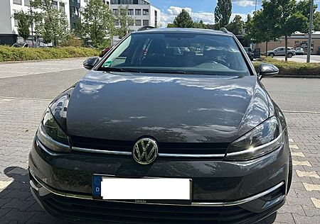 VW Golf Volkswagen 1.0 TSI (BlueMotion Technology) Comfortline