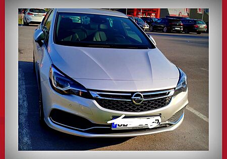 Opel Astra Ultimate Start/Stop