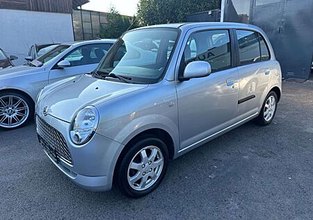 Daihatsu Trevis *Klima*AHK