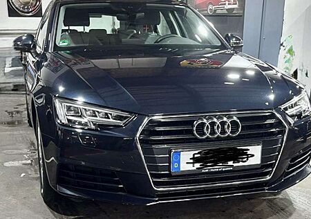 Audi A4 2,0 TDI, top, Leder, Matrix, Spur, 18Zoll Winter