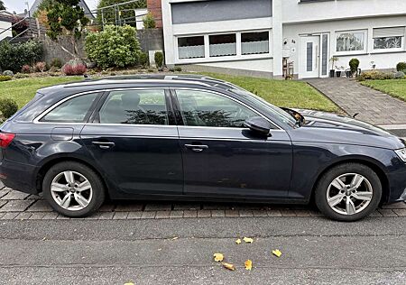 Audi A4 top Zustand, Leder, Matrix, Spur, 19er Winter