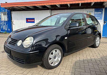 VW Polo Volkswagen 1.2i Cricket, 64PS-ATM 77.000 Km, TÜV 4.2027