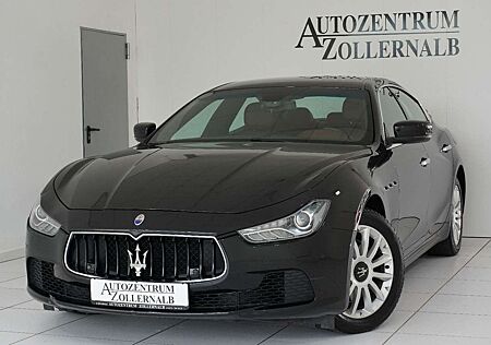 Maserati Ghibli 3.0 V6 *ACTIVE-SOUND*KAMERA*KEYLESS*