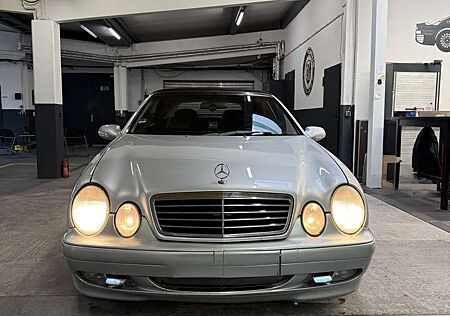 Mercedes-Benz CLK 200 Cabrio Elegance