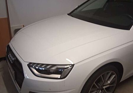 Audi A4 Avant 40 TFSI quattro S tronic
